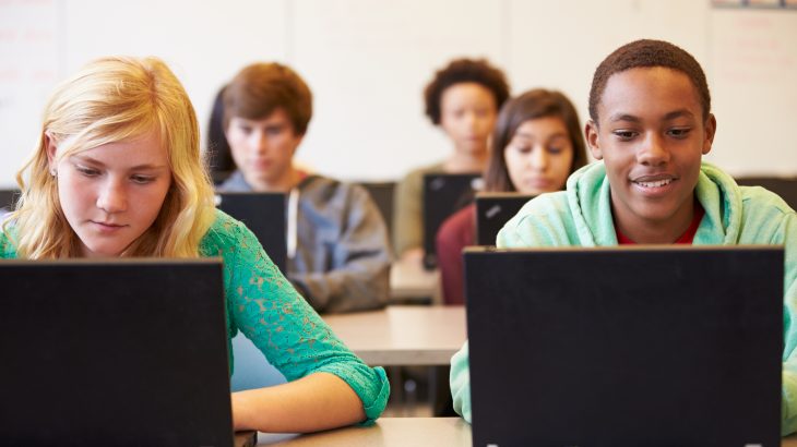 Classroom experiment: High School students using laptops